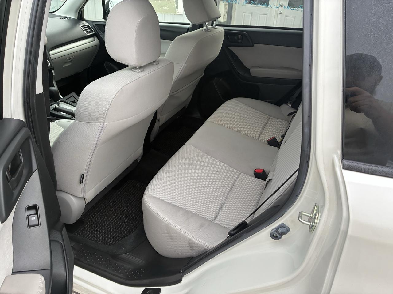 Subaru Forester 4dr CVT 2.5i Premium PZEV 2016