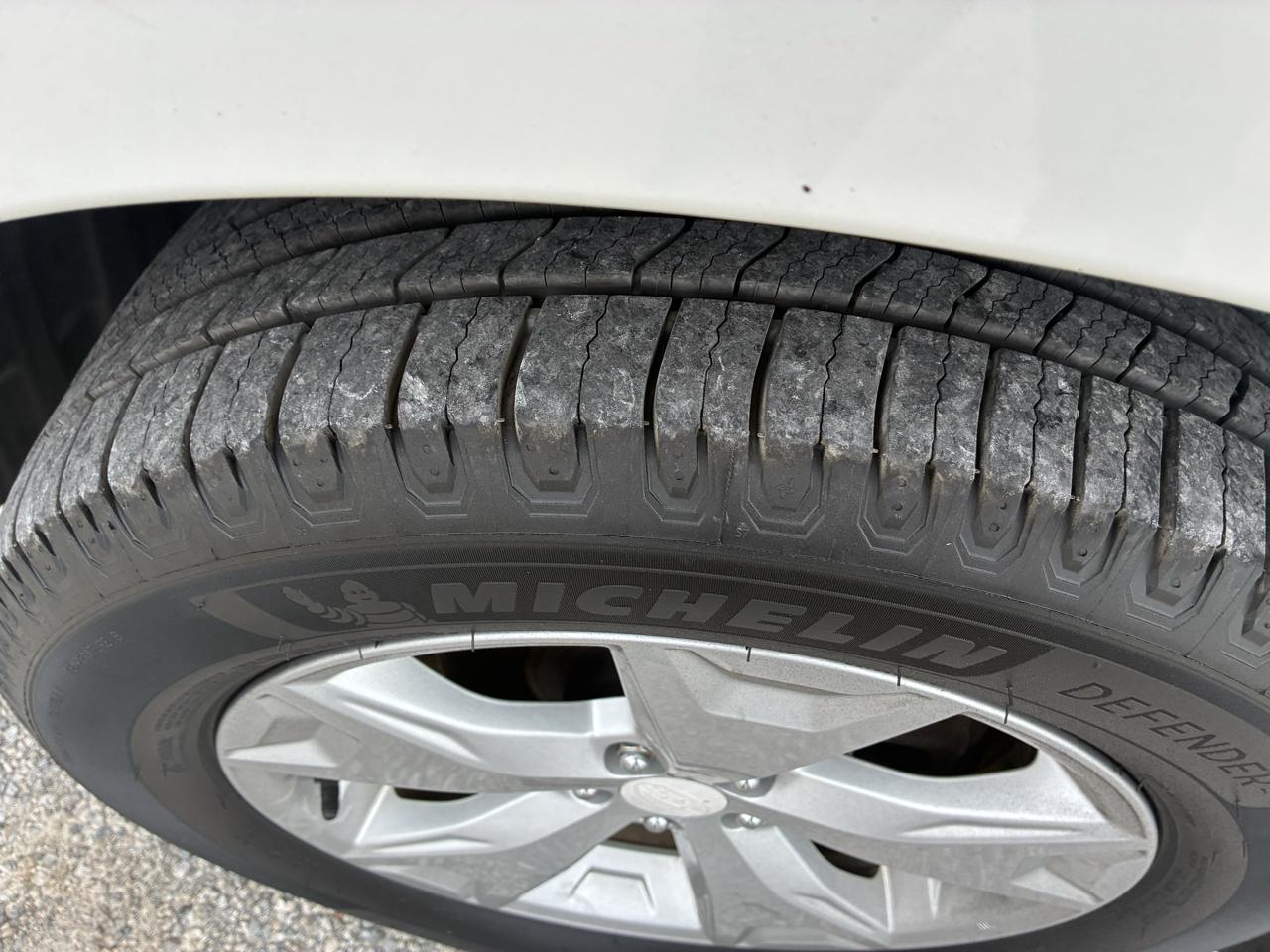Subaru Forester 4dr CVT 2.5i Premium PZEV 2016