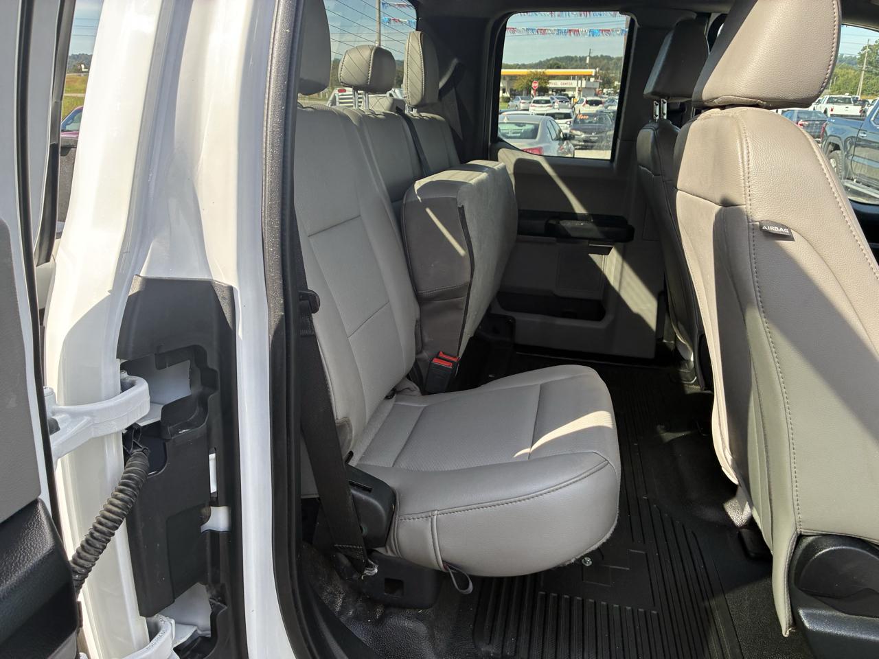 Ford Super Duty F-250 SRW XL 4WD SuperCab 6.75' Box 2020