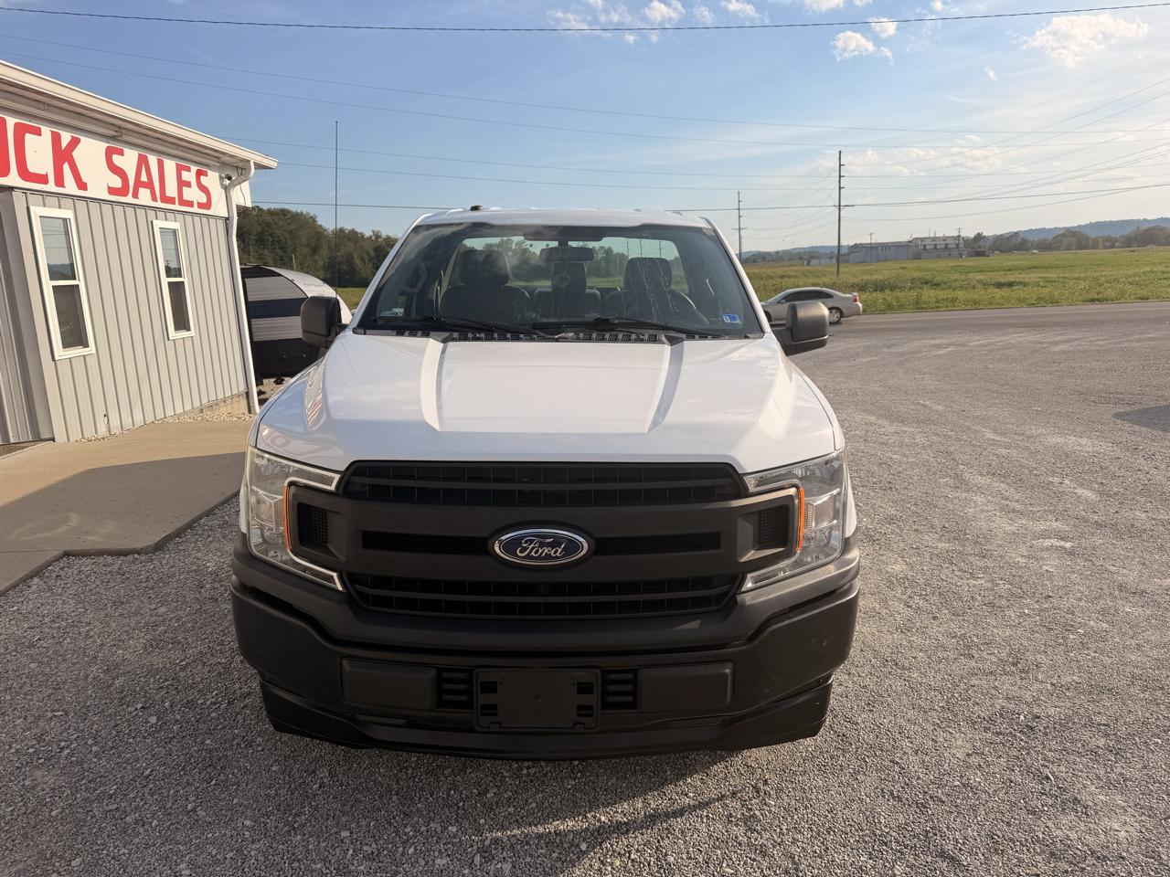 Ford F-150 XL 2WD Reg Cab 8' Box 2018
