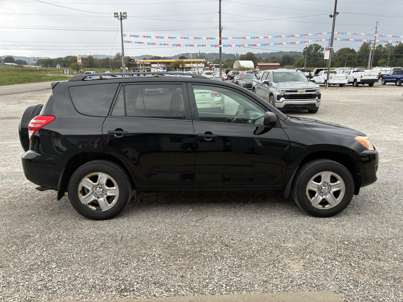 Toyota RAV4 FWD 4dr 4-cyl 4-Spd AT (Natl) 2009