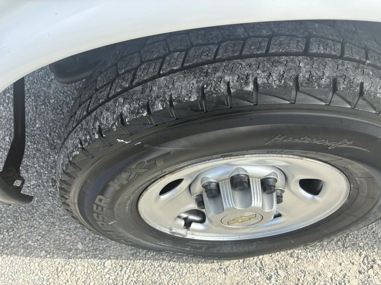 Chevrolet Express Cargo Van RWD 3500 155" 2014