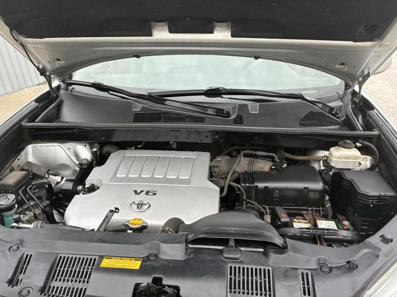 Toyota Highlander 4WD 4dr V6 Limited (Natl) 2011
