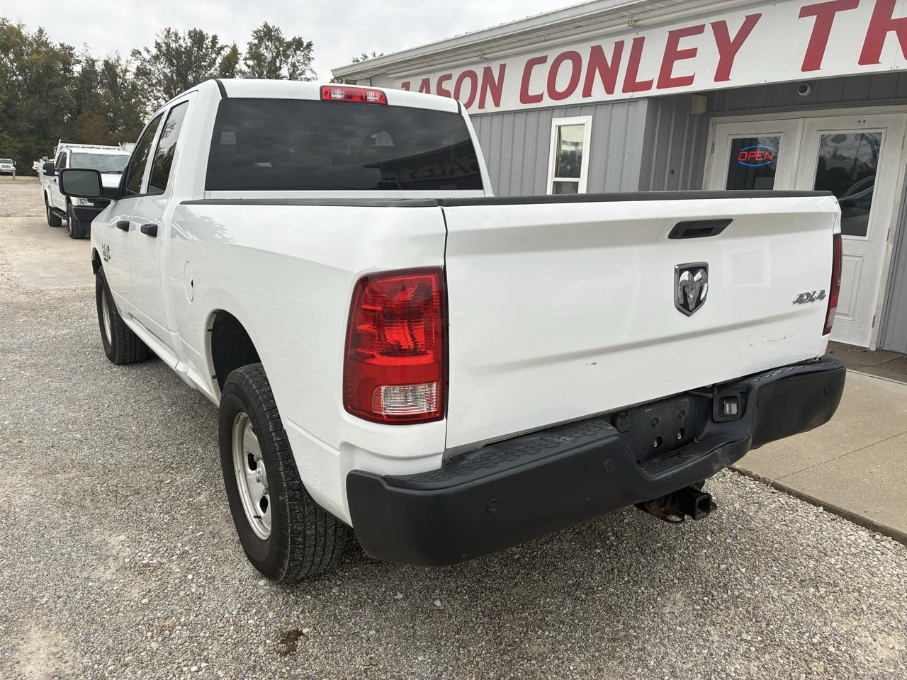 RAM 1500 Classic Tradesman 4x4 Quad Cab 6'4" Box 2020