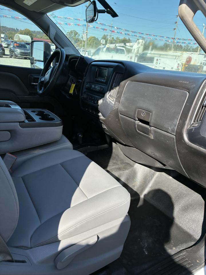 Chevrolet Silverado 3500HD 4WD Double Cab 158.1" Work Truck 2015