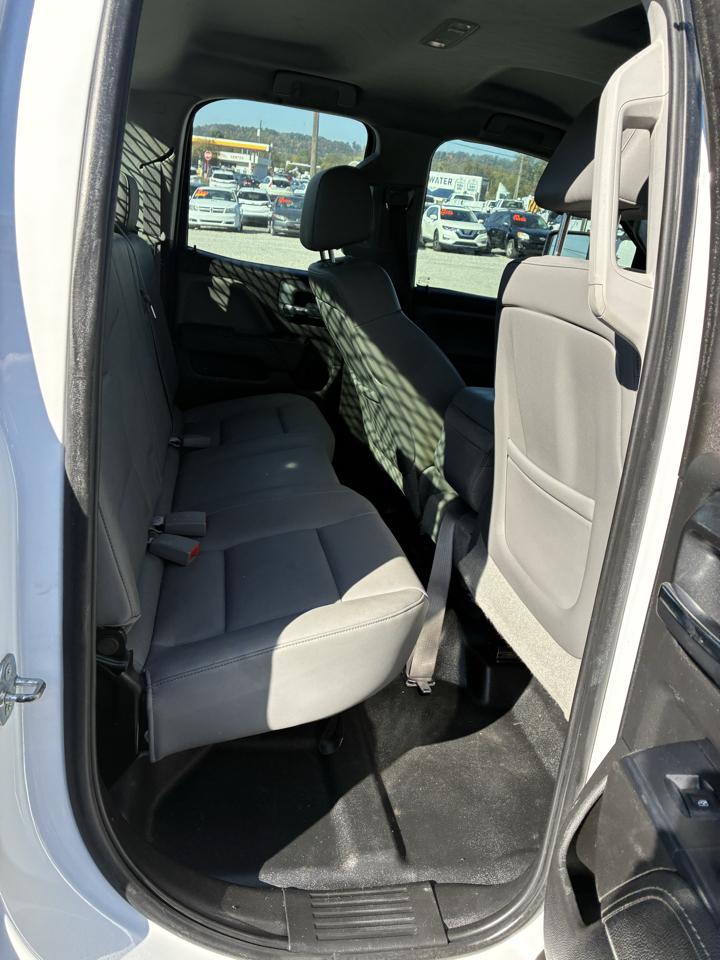 Chevrolet Silverado 3500HD 4WD Double Cab 158.1" Work Truck 2015