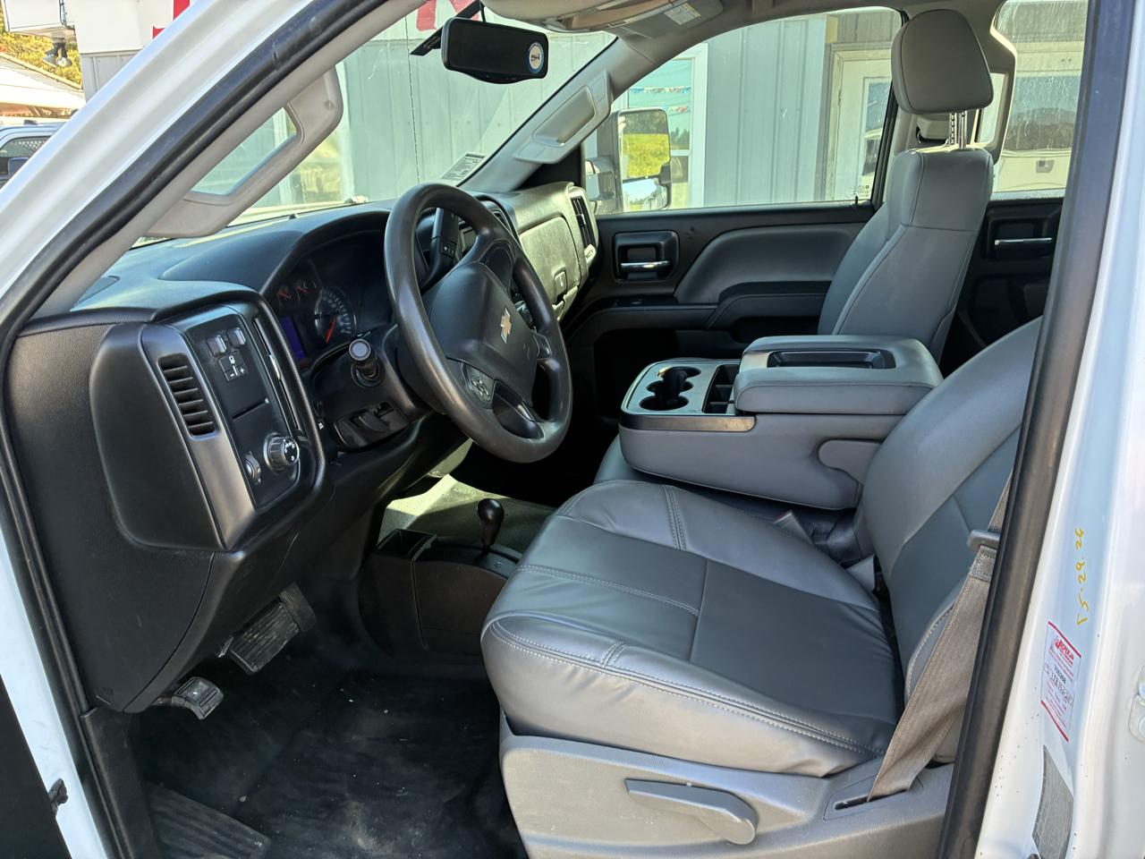 Chevrolet Silverado 3500HD 4WD Double Cab 158.1" Work Truck 2015