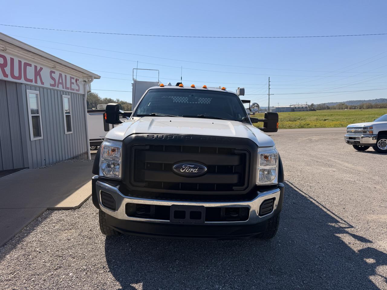 Ford Super Duty F-450 DRW 4WD Reg Cab 141" WB 60" CA XL 2015