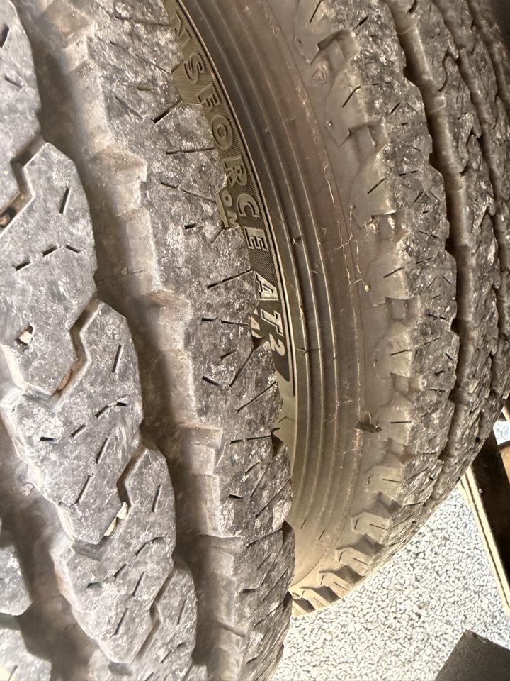 Ford Super Duty F-450 DRW 4WD Reg Cab 141" WB 60" CA XL 2015