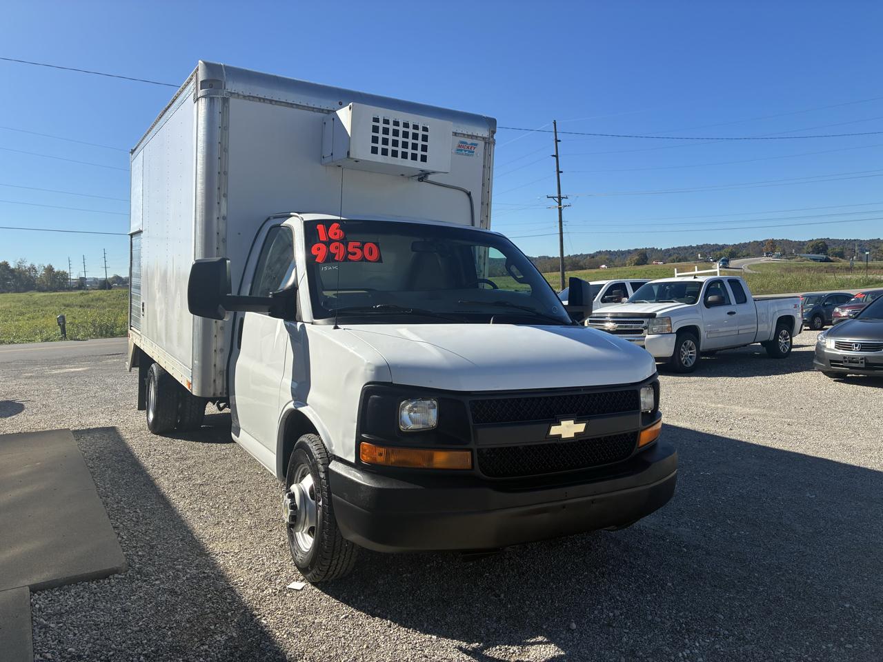 Chevrolet Express Commercial Cutaway 4500 Van 159" *Ltd Avail* 2016