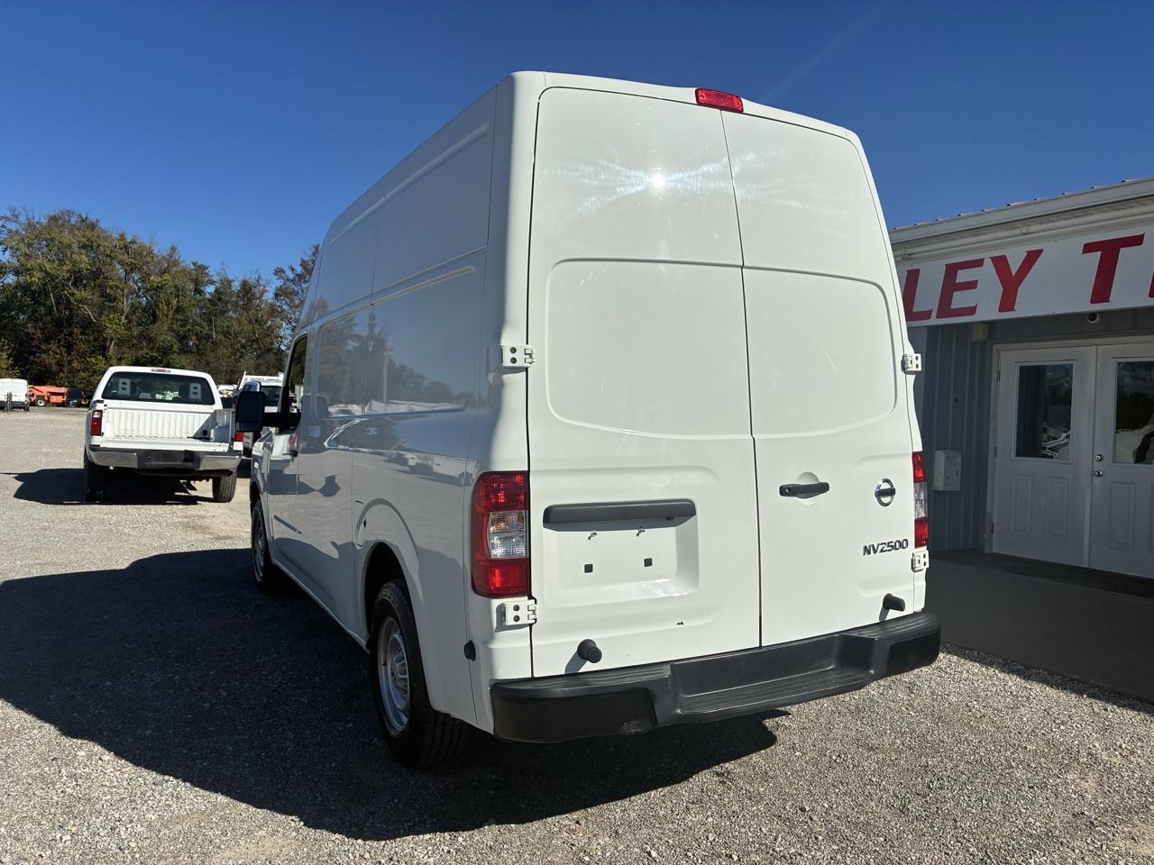Nissan NV Cargo NV2500 HD High Roof V6 S 2020