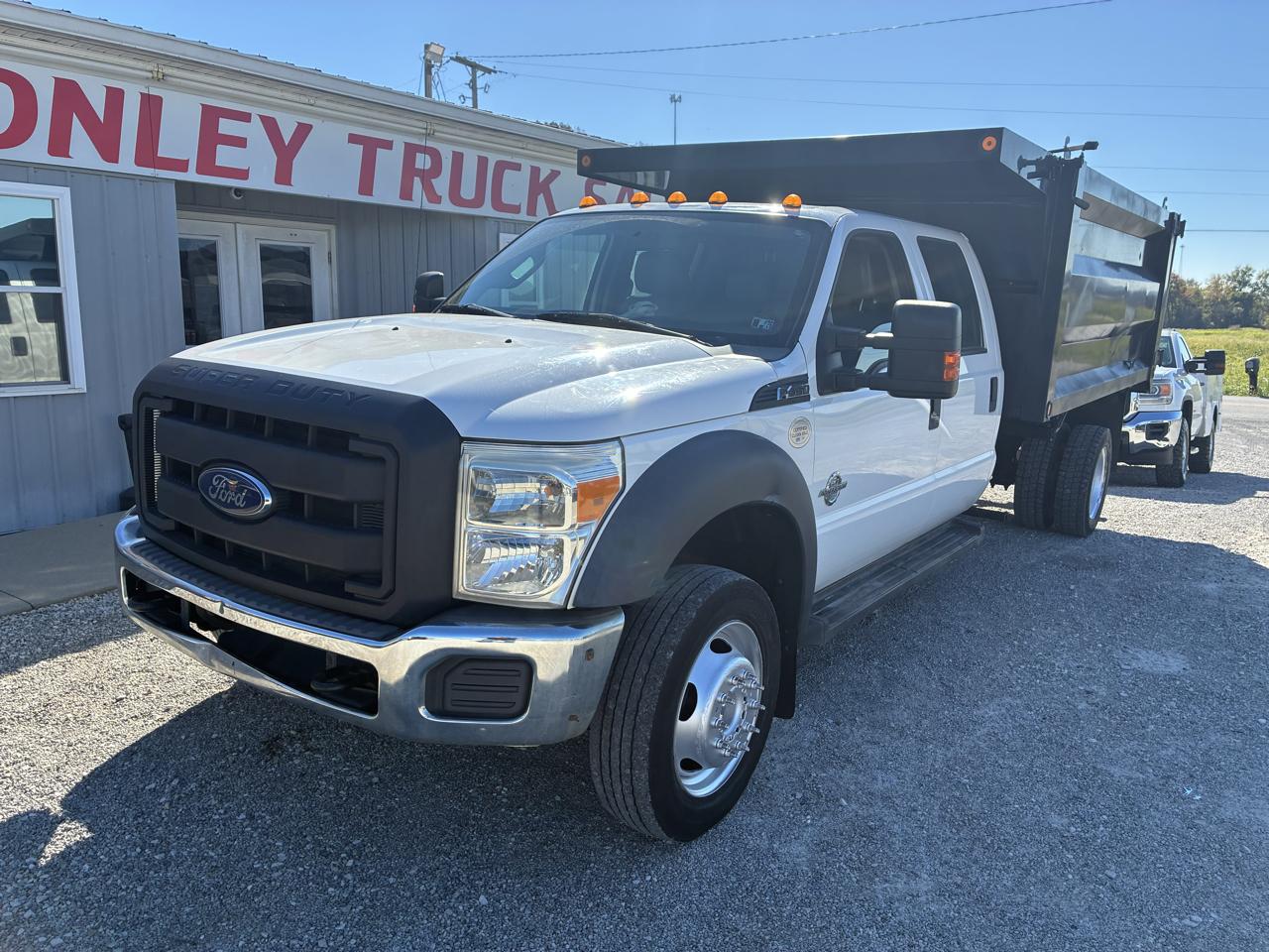 Ford Super Duty F-450 DRW 2WD Crew Cab 200" WB 84" CA XL 2013