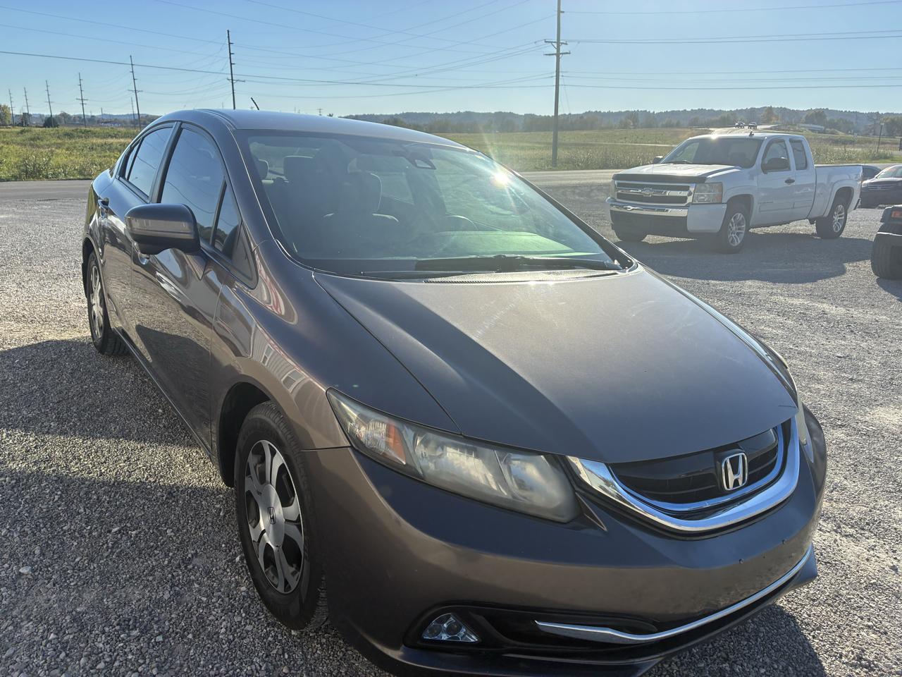 Honda Civic Hybrid 4dr Sdn L4 CVT 2014