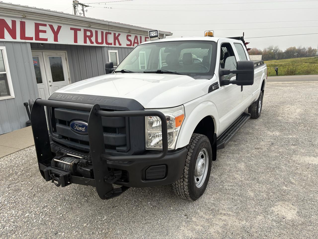 Ford Super Duty F-350 SRW 4WD Crew Cab 172" XL 2012