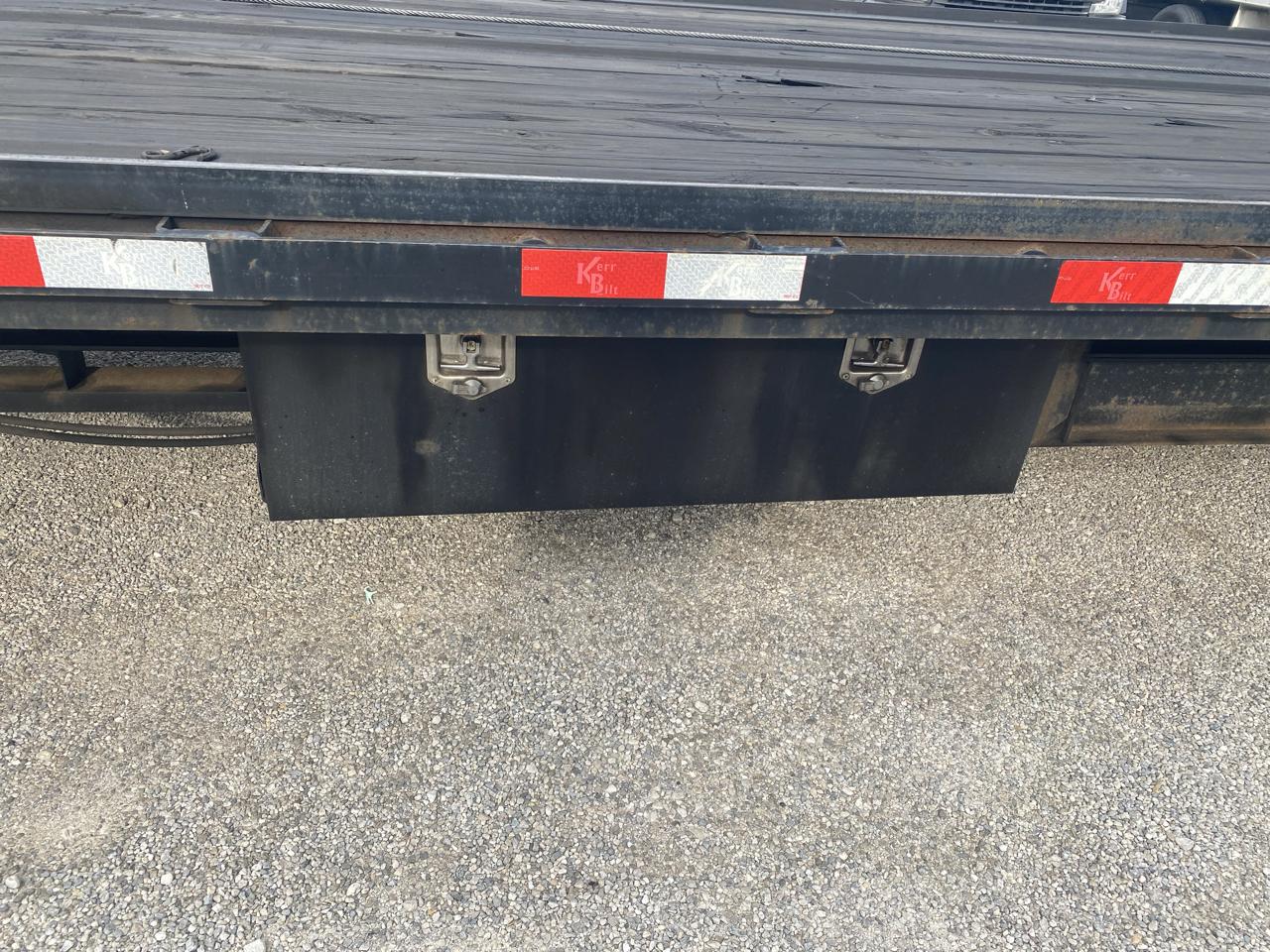Kerr-Bilt Gooseneck Hydraulic Tilt  2019