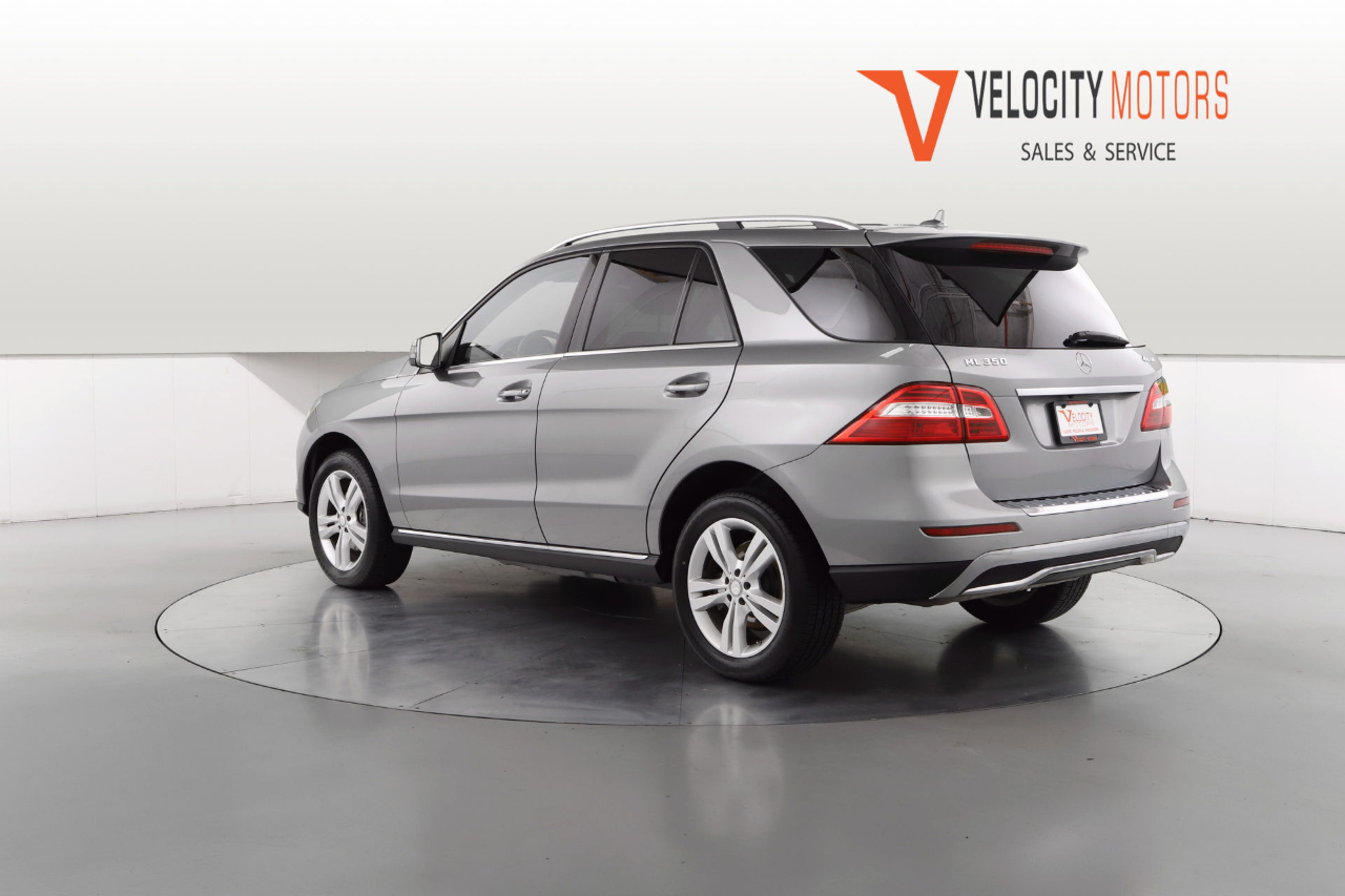 2014 Mercedes Benz ML 350 4MATIC photo 3