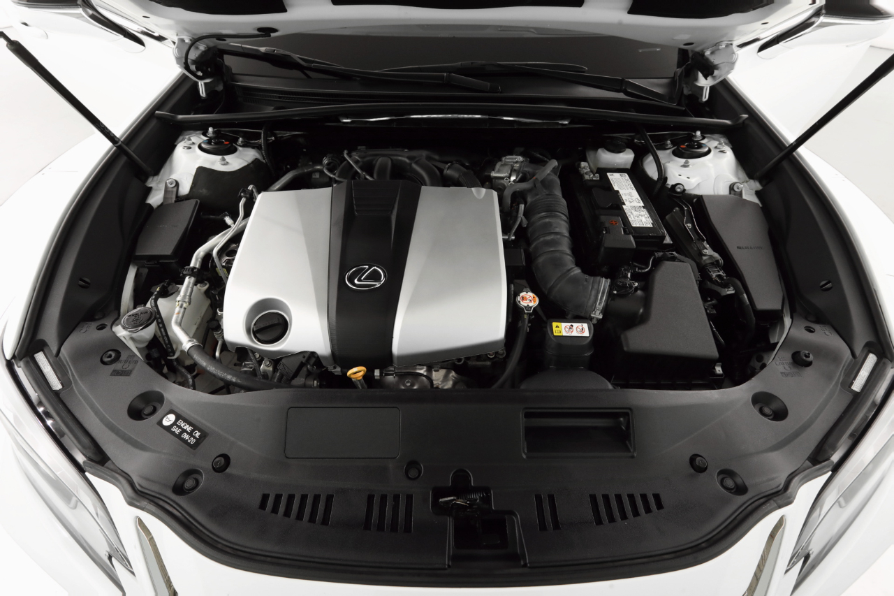 Lexus ES 350 F SPORT 2021