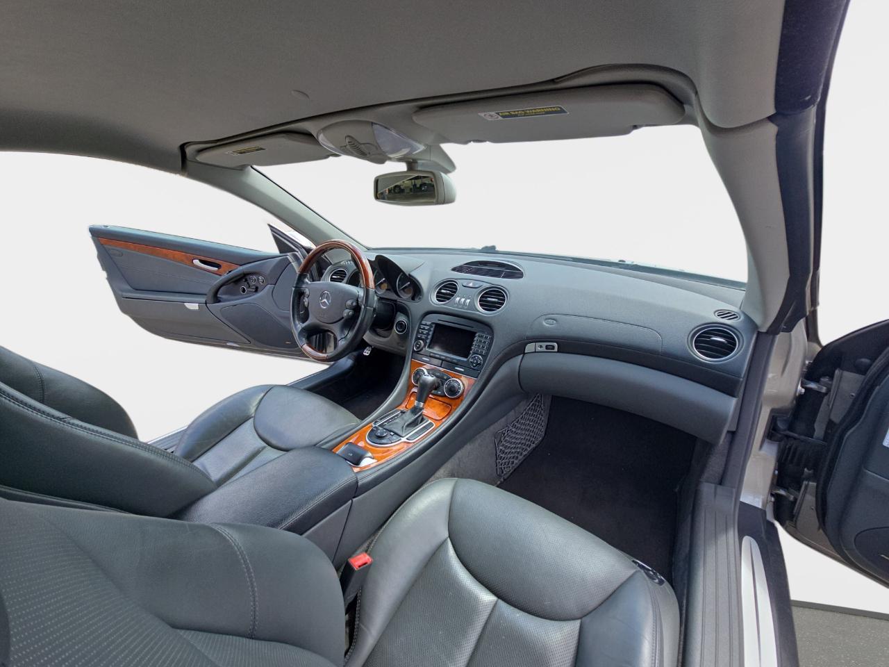 Mercedes-Benz SL-Class SL500 2006