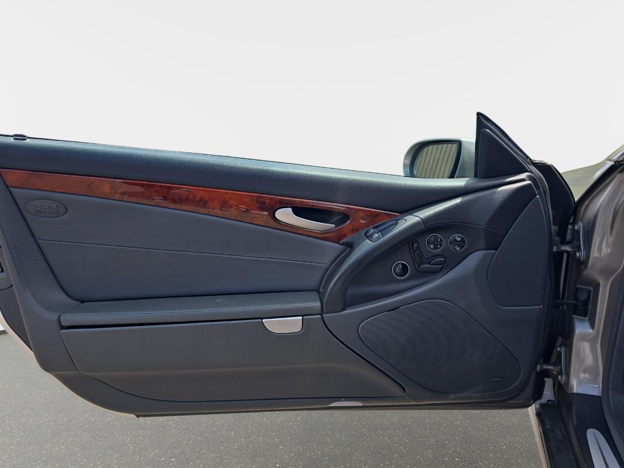 Mercedes-Benz SL-Class SL500 2006