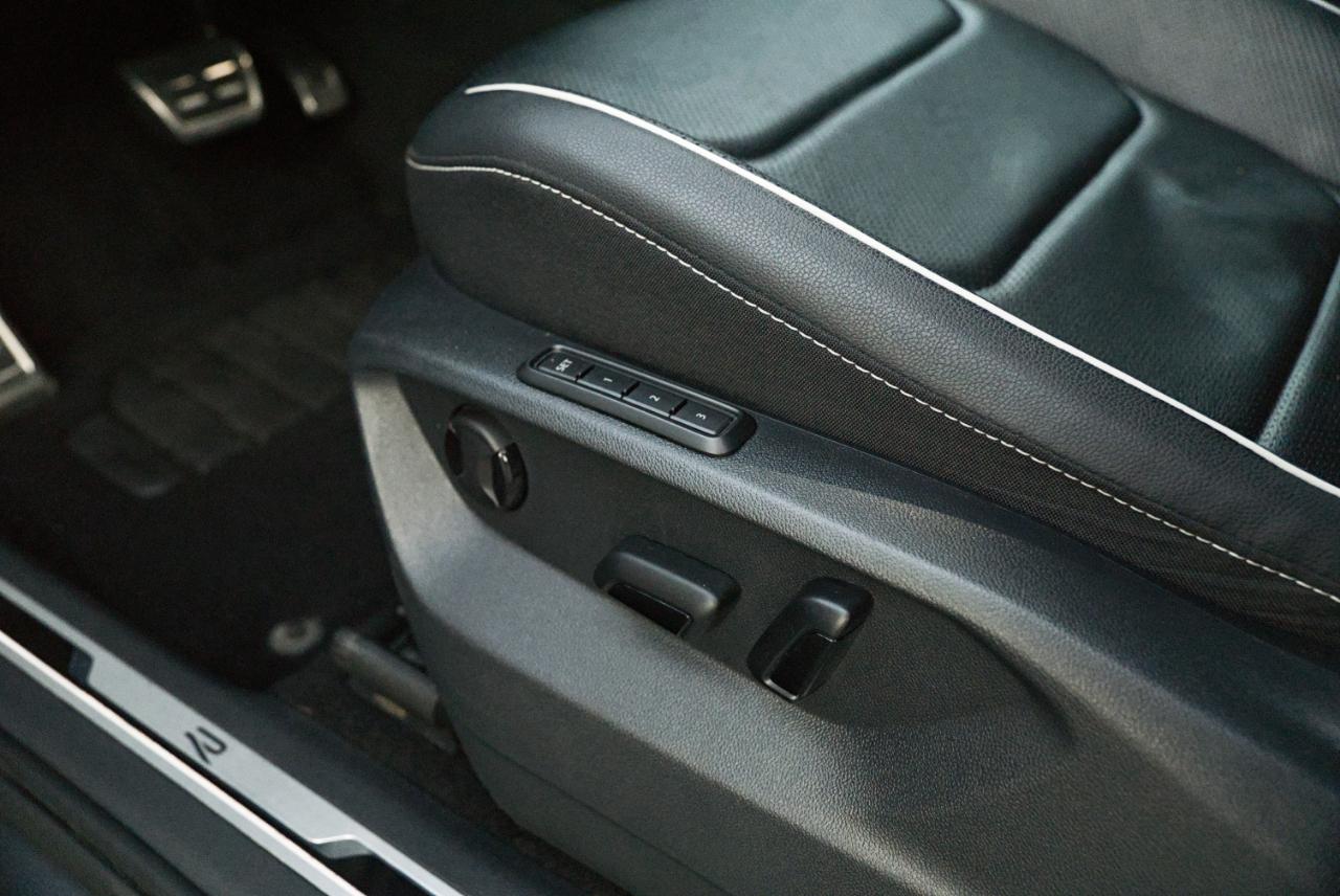 Volkswagen Tiguan SEL R-Line 4MOTION 2023
