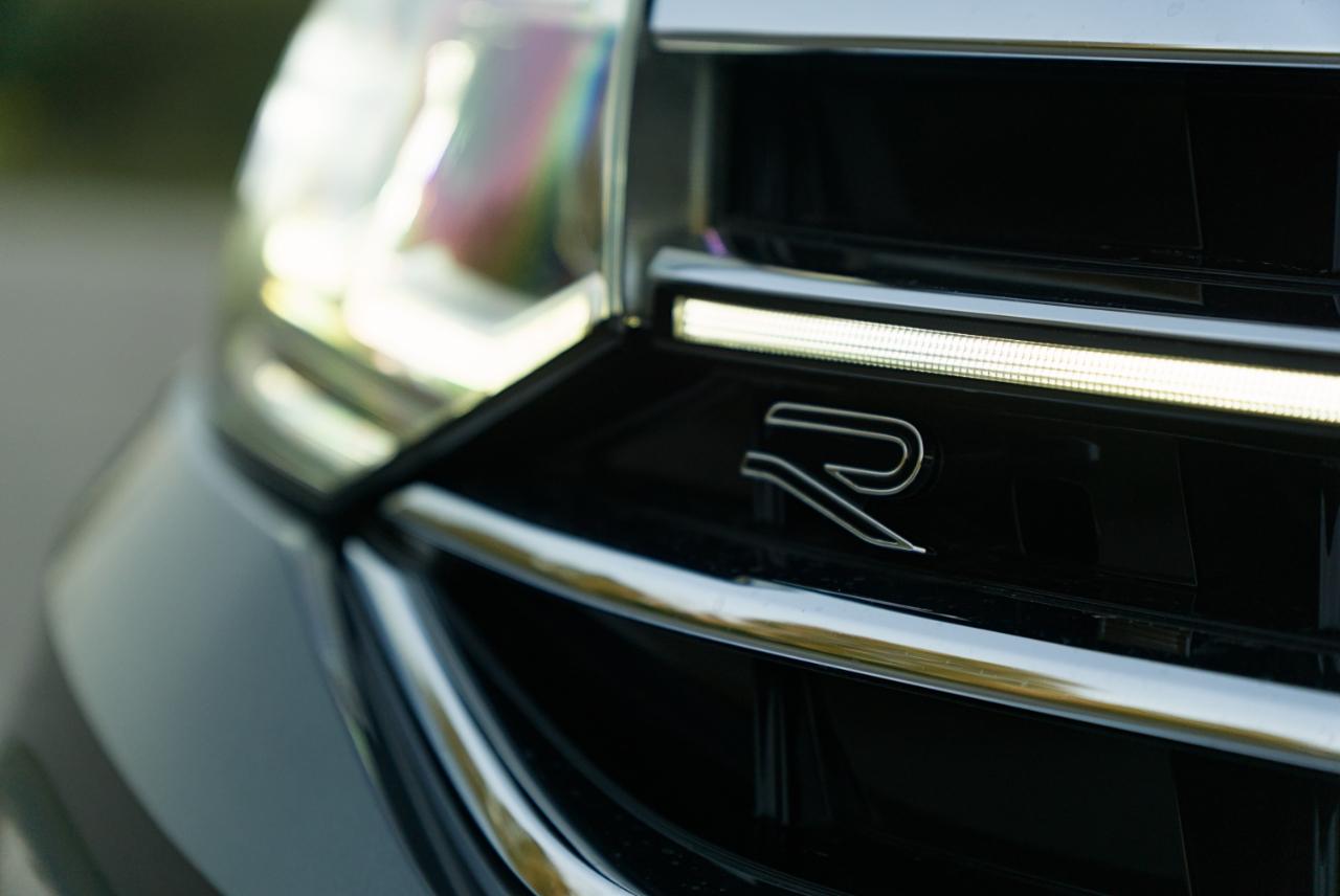 Volkswagen Tiguan SEL R-Line 4MOTION 2023