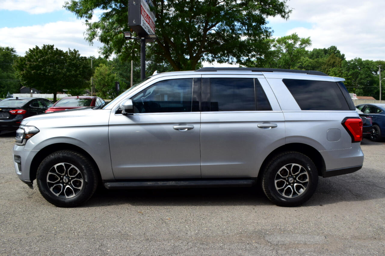 2022 Ford Expedition XLT photo 8