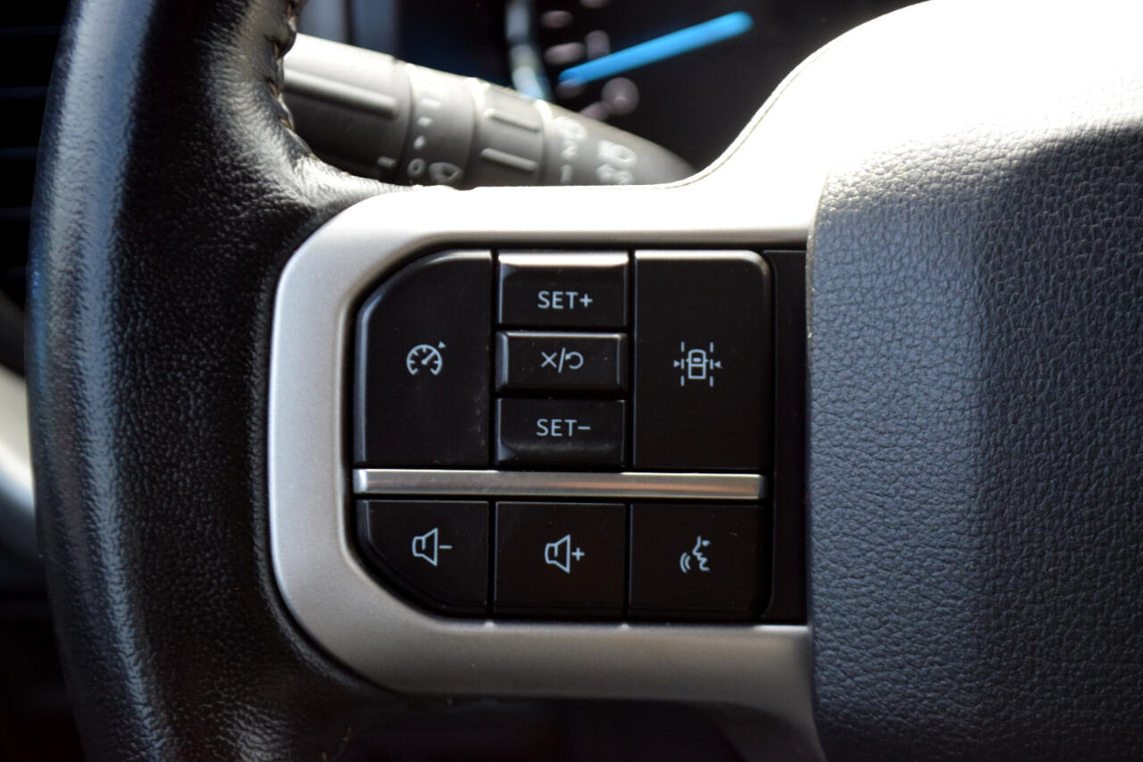 2022 Ford Expedition XLT photo 17