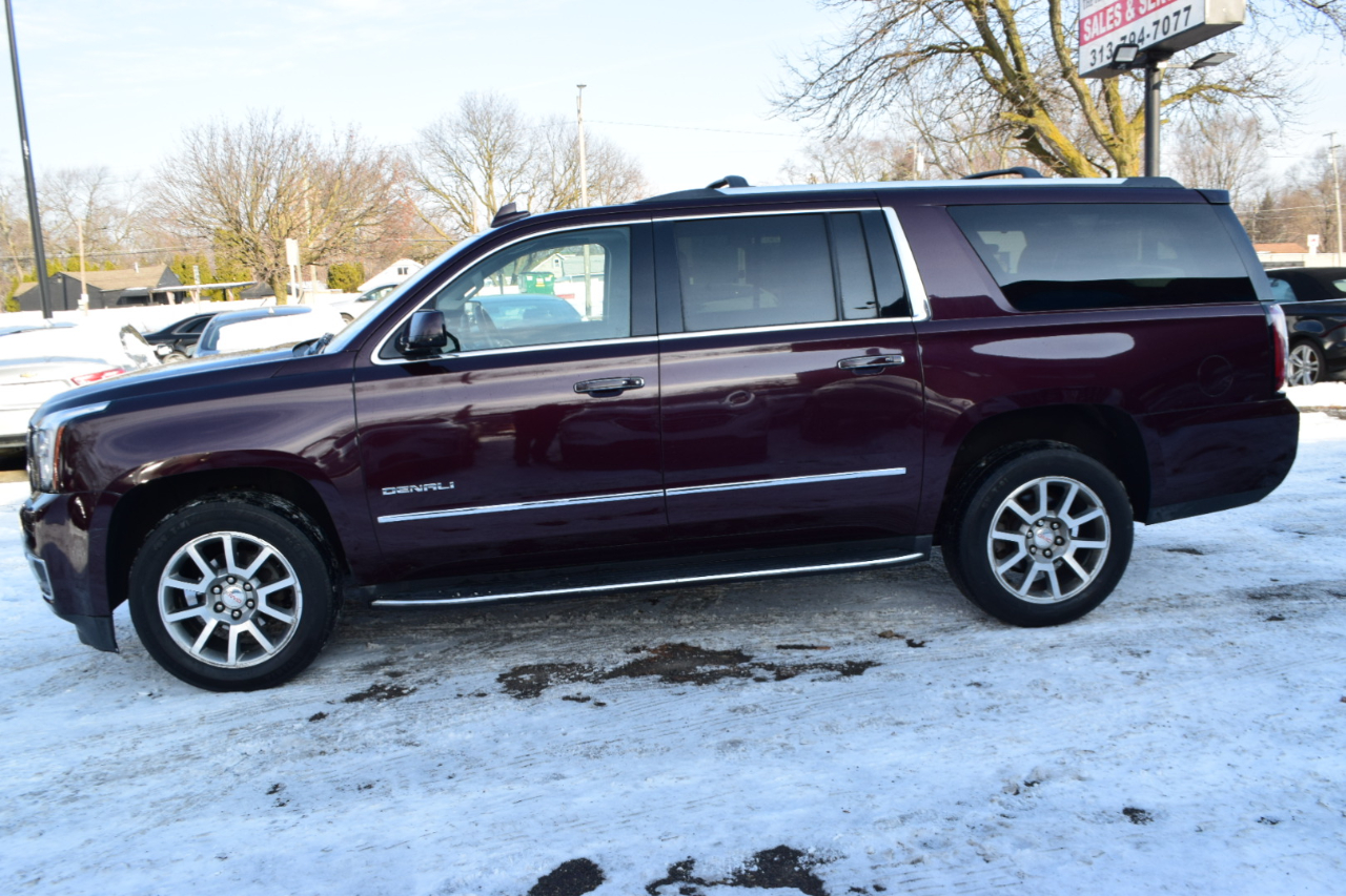 GMC Yukon XL Denali 2017