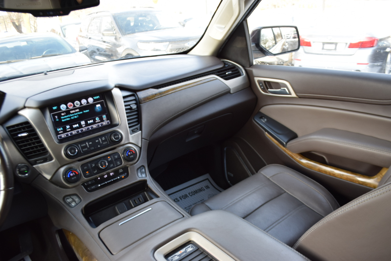 GMC Yukon XL Denali 2017