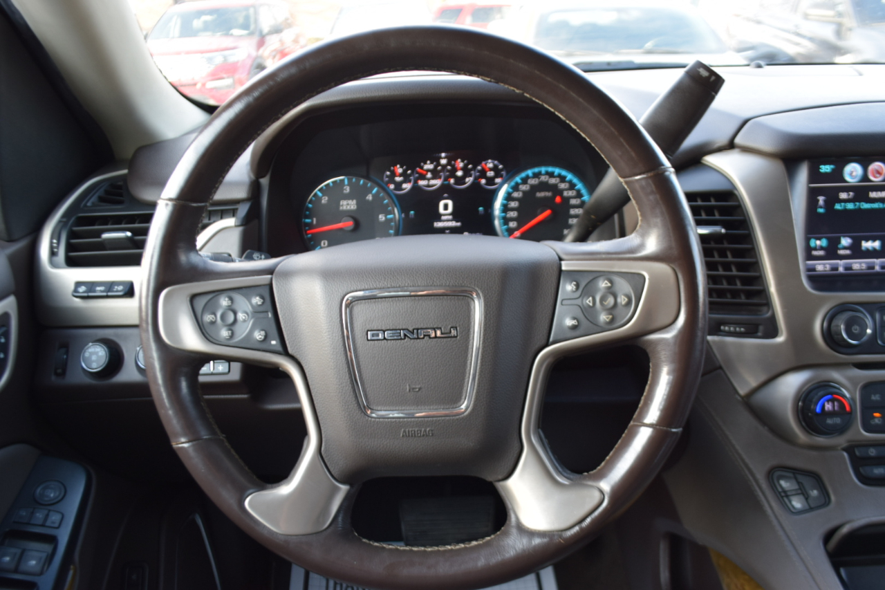 GMC Yukon XL Denali 2017