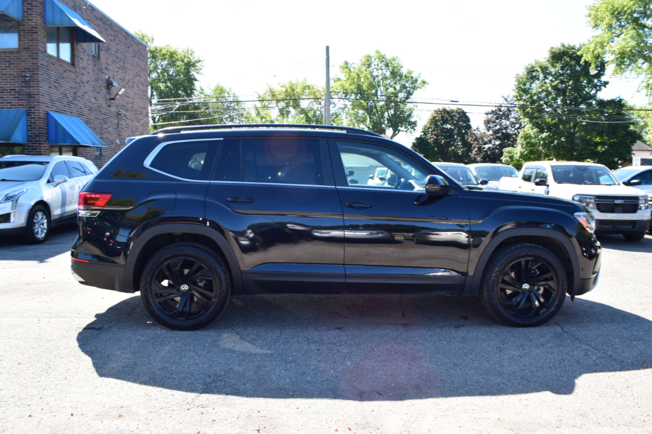 2022 Volkswagen Atlas V6 SE Technology photo 4