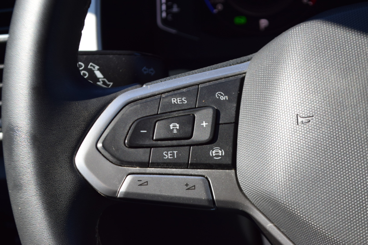 2022 Volkswagen Atlas V6 SE Technology photo 17