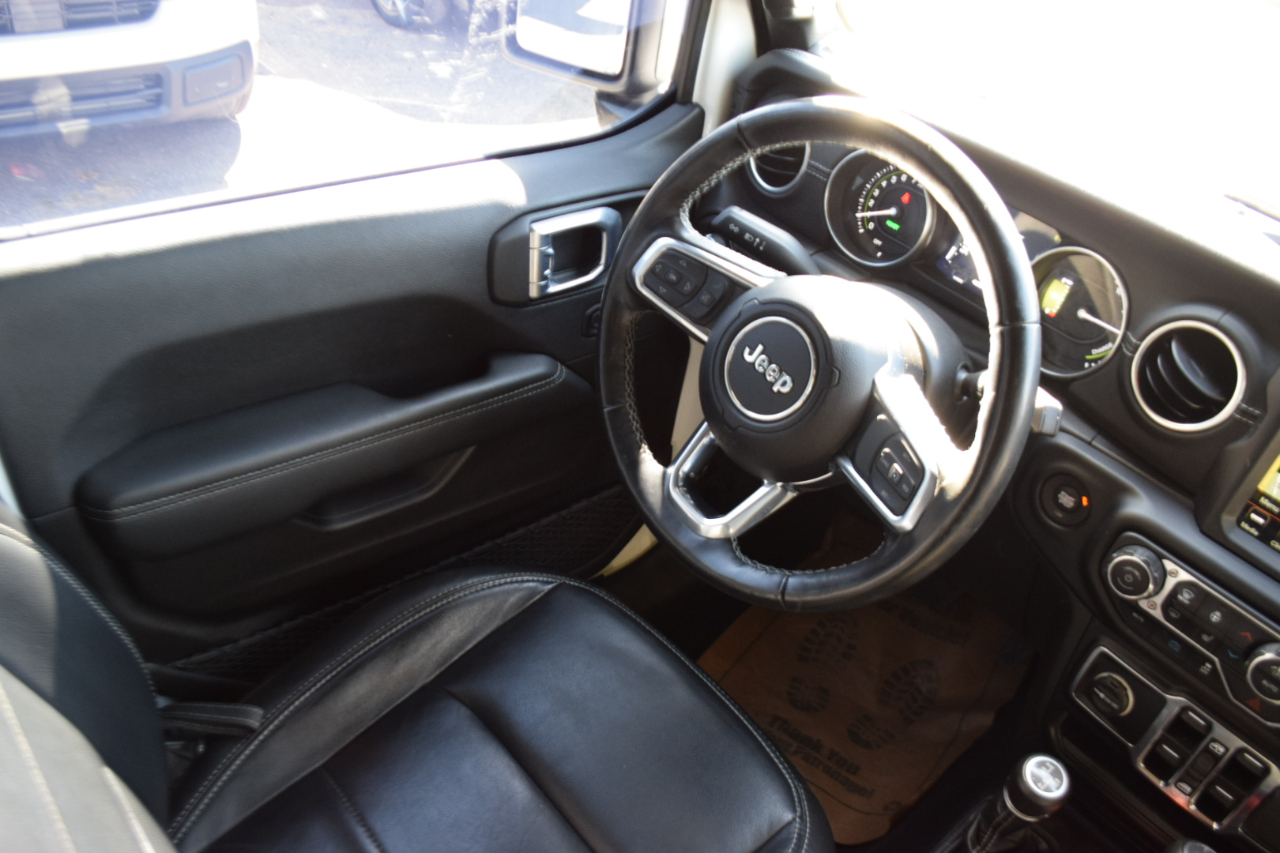 2022 Jeep Wrangler 4xe Unlimited Sahara photo 22