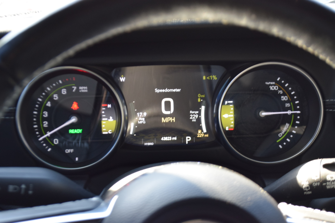 2022 Jeep Wrangler 4xe Unlimited Sahara photo 27
