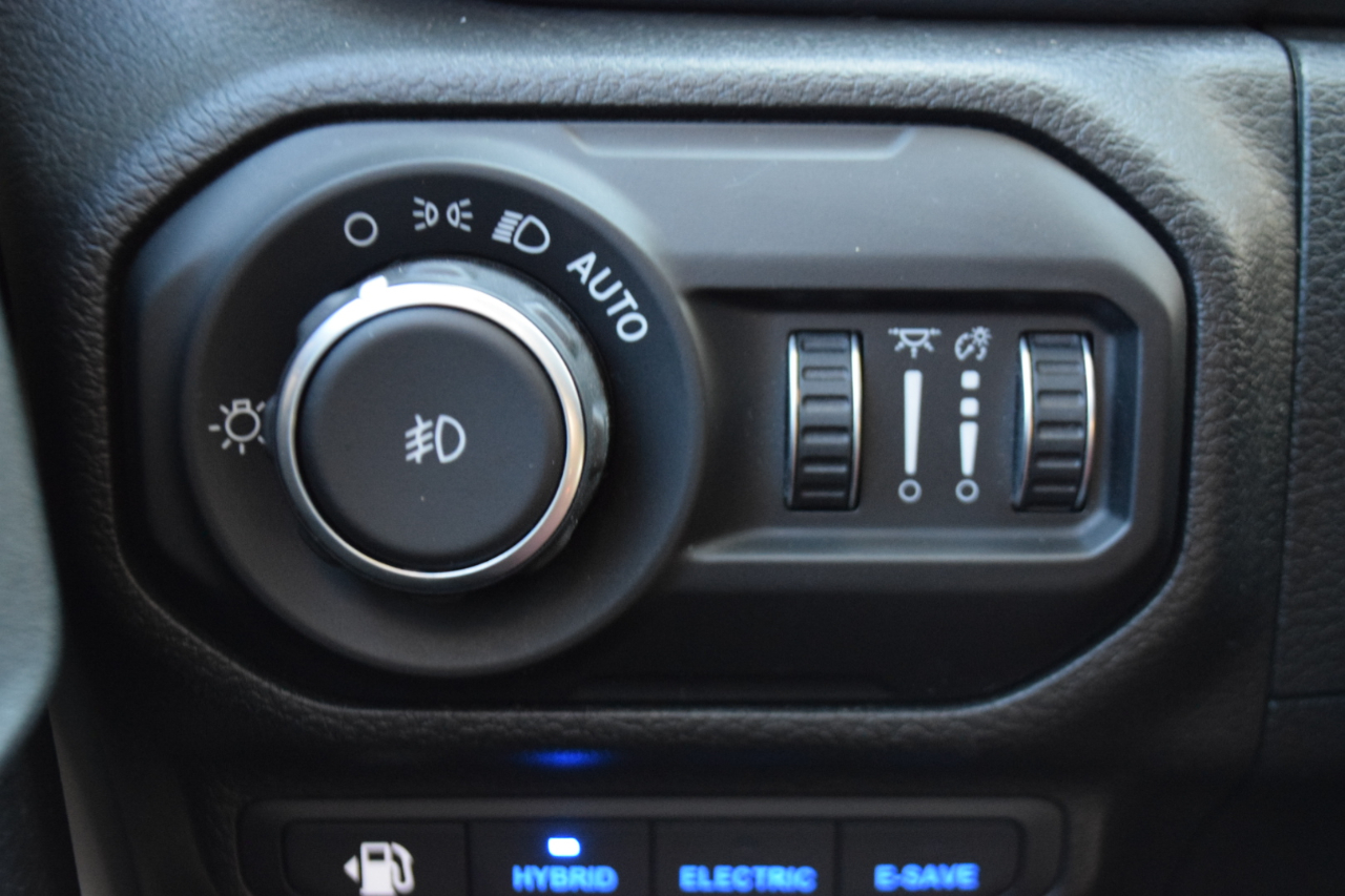 2022 Jeep Wrangler 4xe Unlimited Sahara photo 29