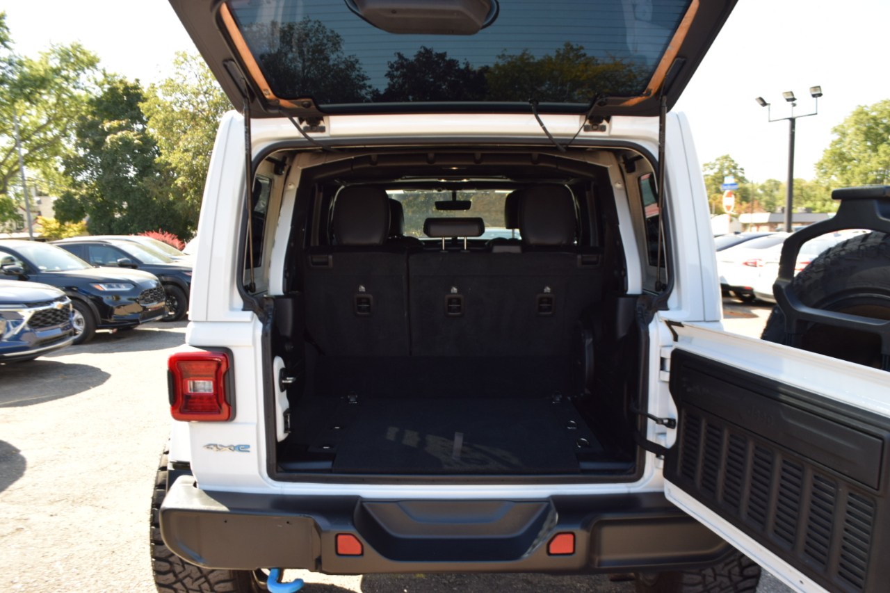 2022 Jeep Wrangler 4xe Unlimited Sahara photo 47