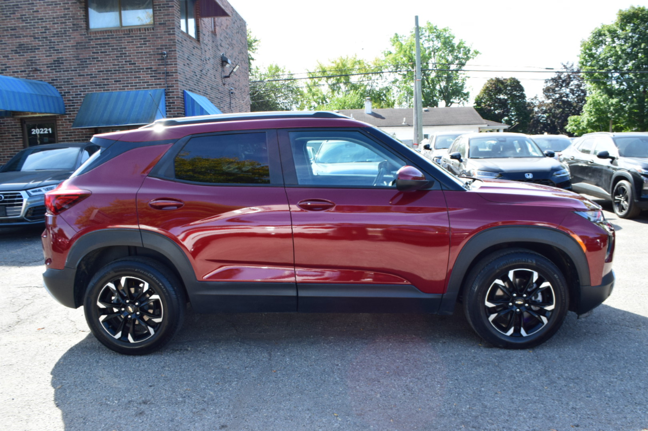 2022 Chevrolet Trailblazer LT photo 4