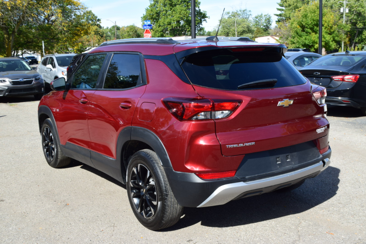 2022 Chevrolet Trailblazer LT photo 7