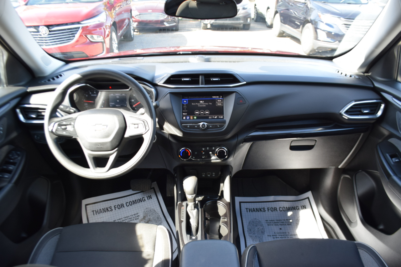 2022 Chevrolet Trailblazer LT photo 11