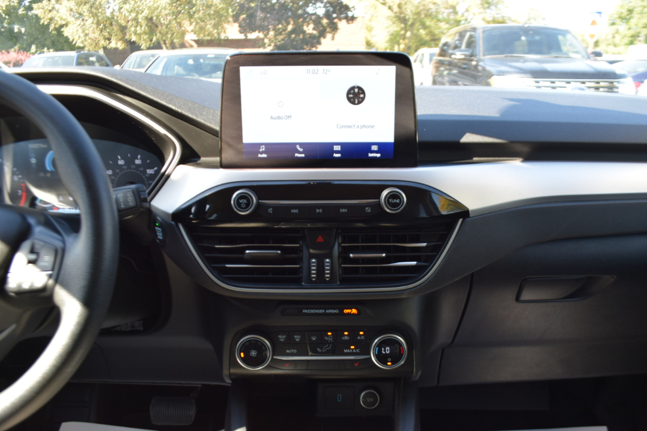 2020 Ford Escape SE photo 17