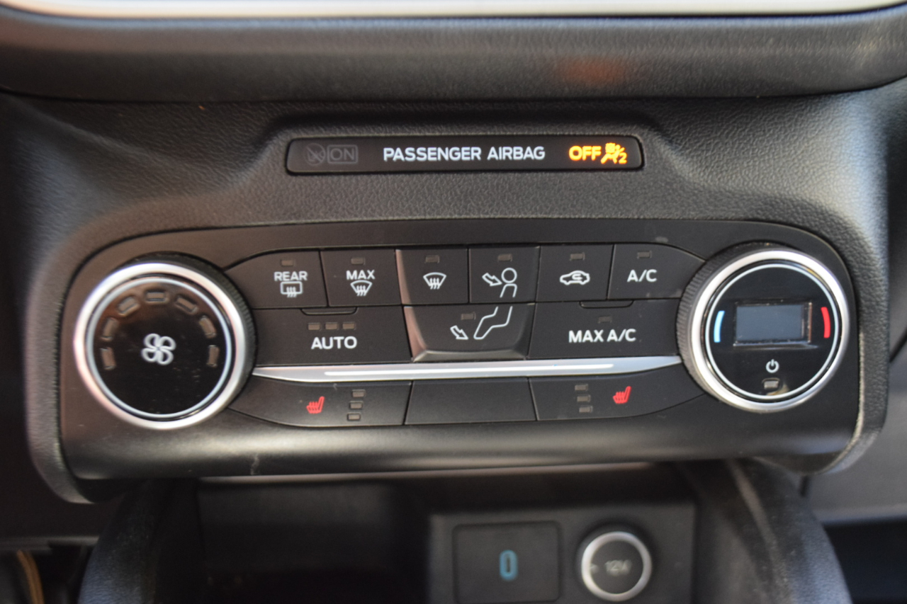 2020 Ford Escape SE photo 20