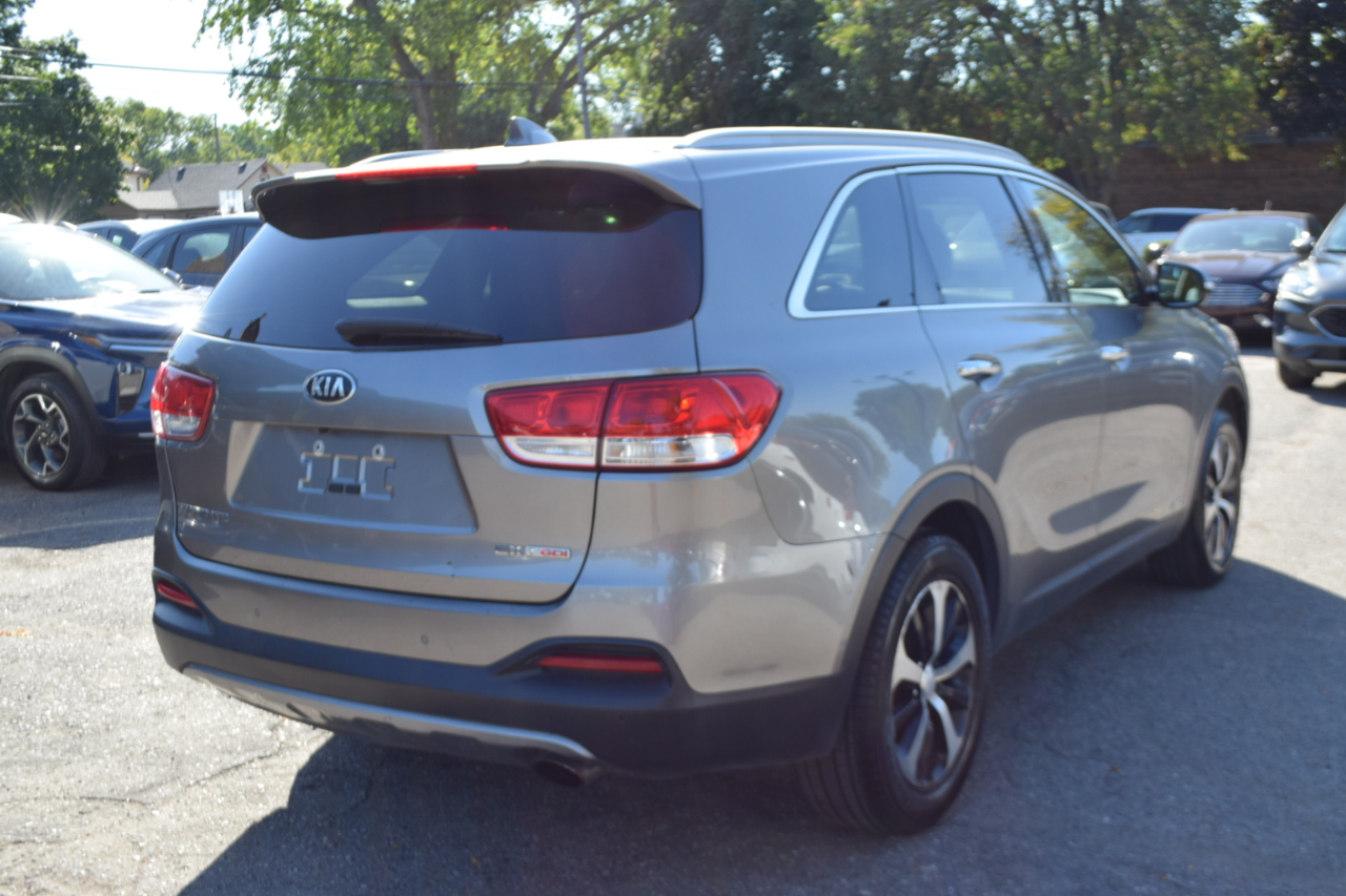 2018 Kia Sorento EX photo 4