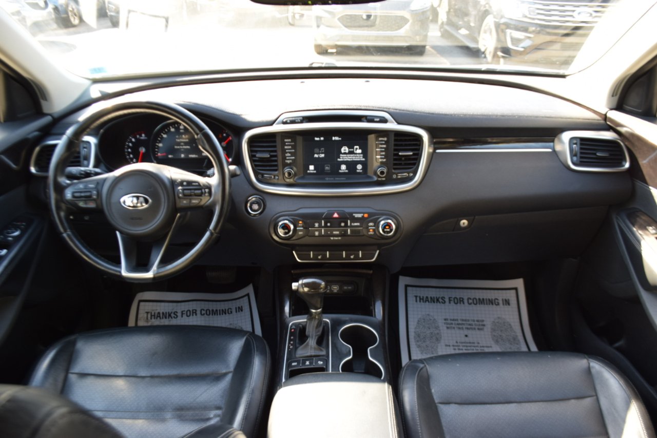 2018 Kia Sorento EX photo 10