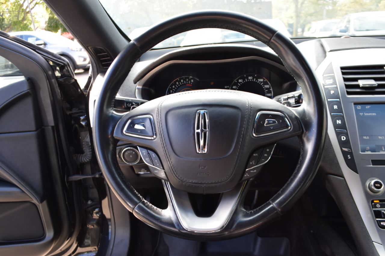 Lincoln MKZ Standard AWD 2020 Lincoln MKZ Standard AWD 2020