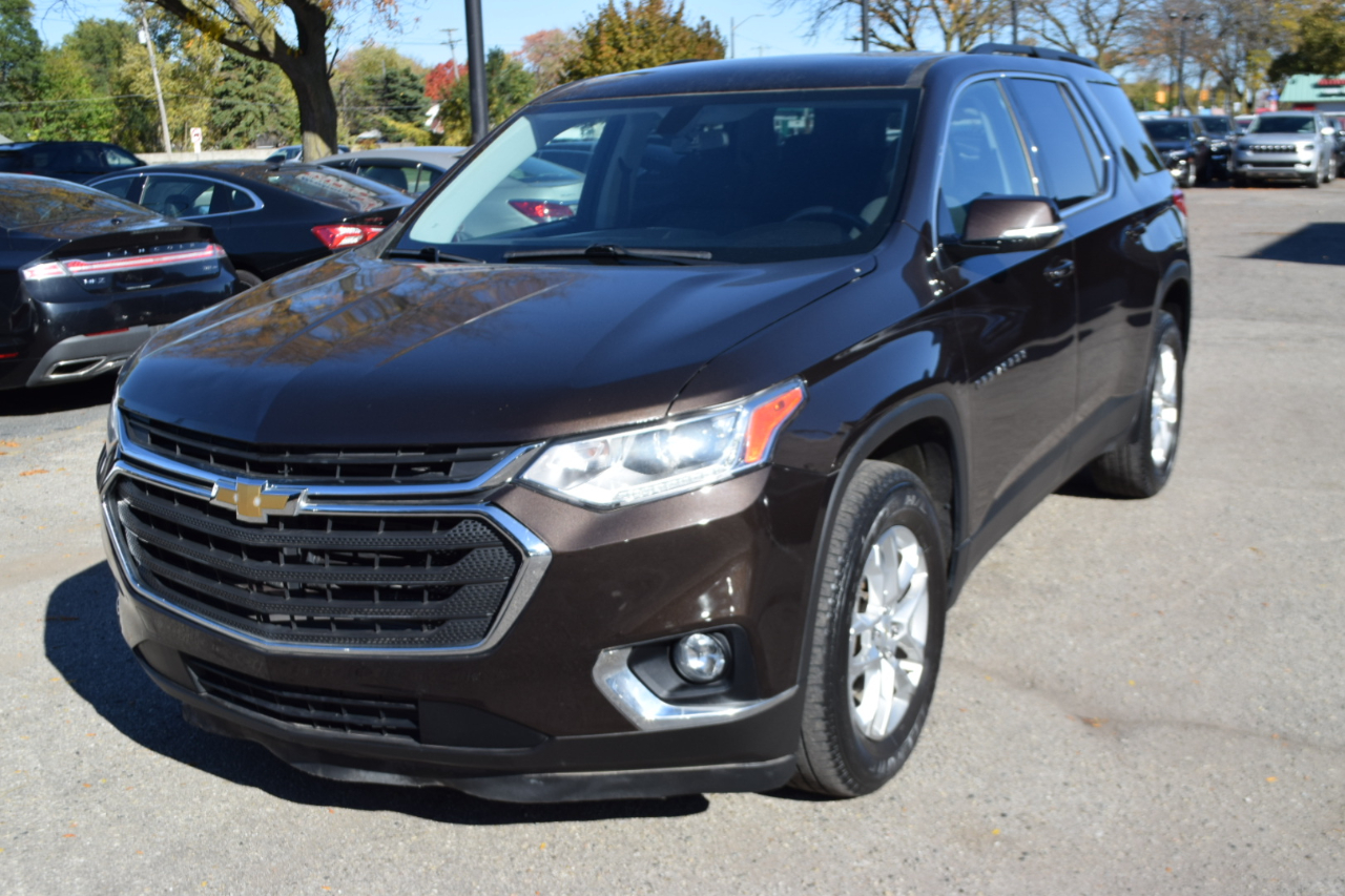 Chevrolet Traverse AWD 4dr LT Cloth w/1LT 2019 Chevrolet Traverse AWD 4dr LT Cloth w/1LT 2019