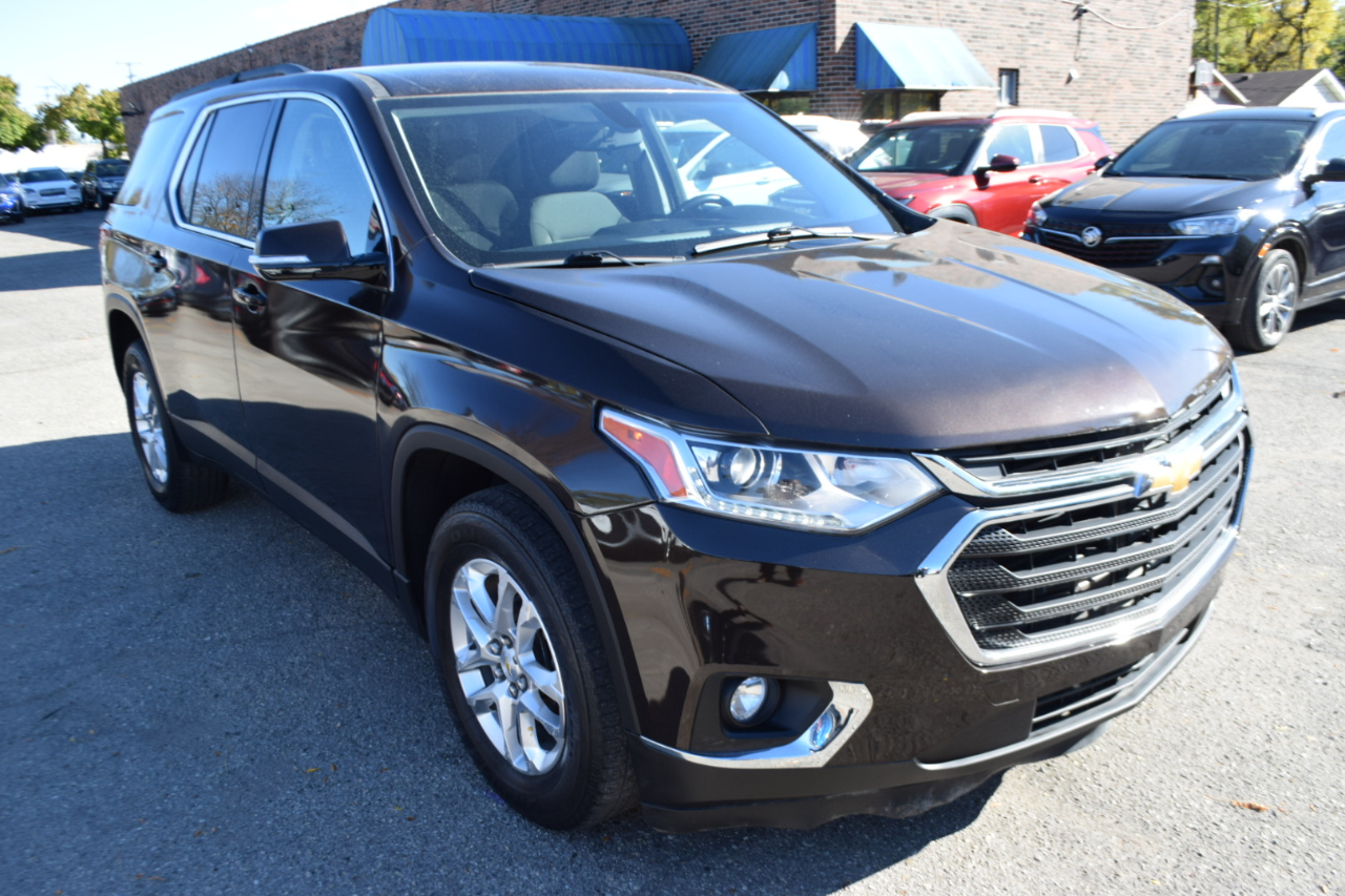 Chevrolet Traverse AWD 4dr LT Cloth w/1LT 2019 Chevrolet Traverse AWD 4dr LT Cloth w/1LT 2019