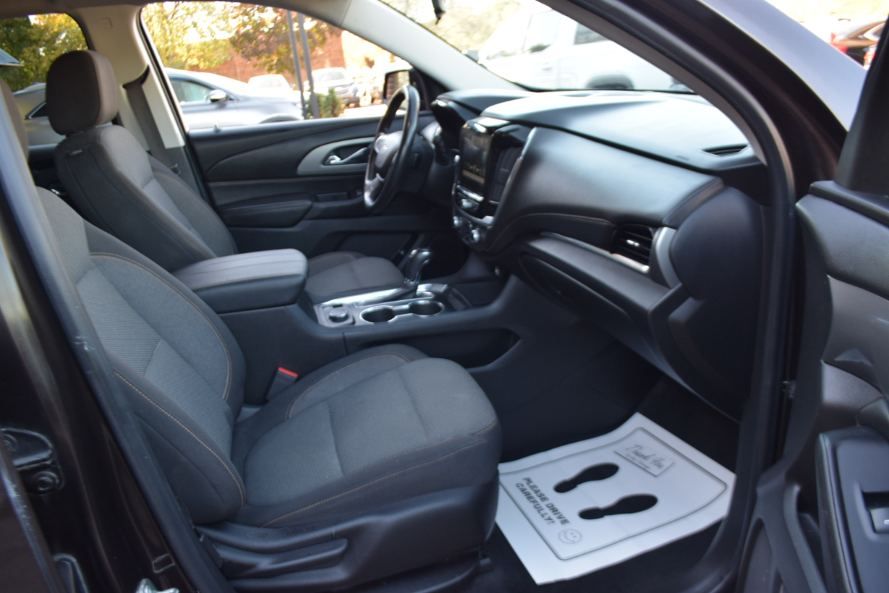 Chevrolet Traverse AWD 4dr LT Cloth w/1LT 2019 Chevrolet Traverse AWD 4dr LT Cloth w/1LT 2019