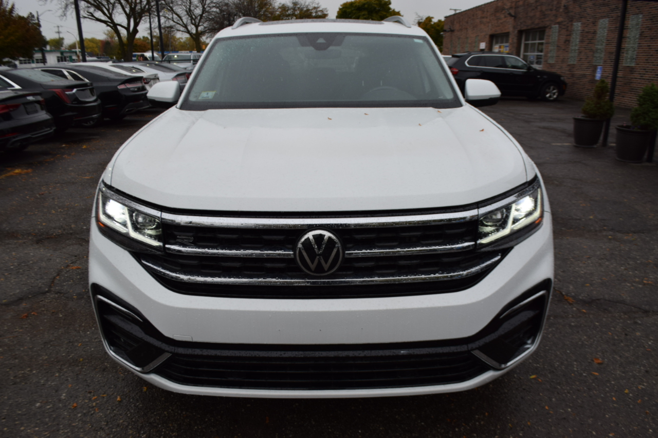 Volkswagen Atlas 3.6L V6 SEL R-Line 4MOTION 2022 Volkswagen Atlas 3.6L V6 SEL R-Line 4MOTION 2022