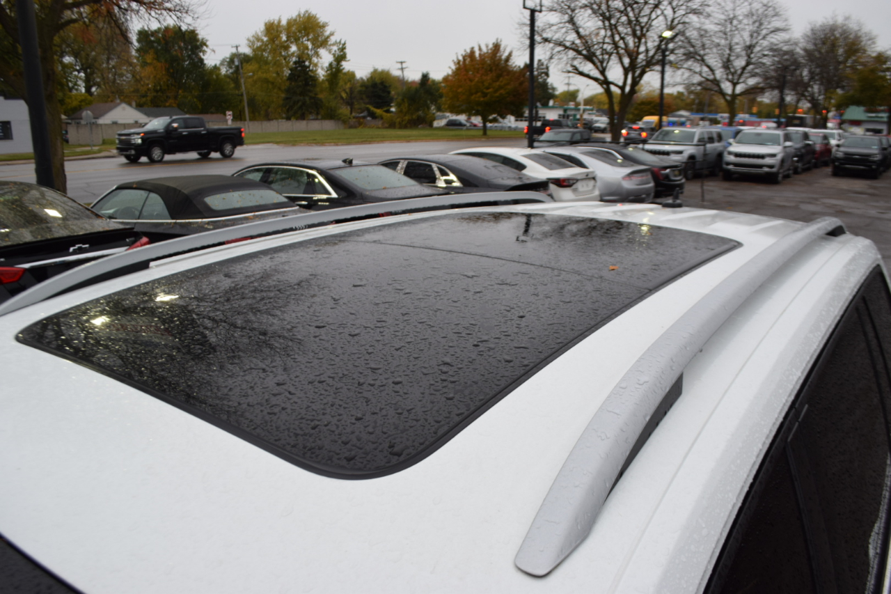 Volkswagen Atlas 3.6L V6 SEL R-Line 4MOTION 2022 Volkswagen Atlas 3.6L V6 SEL R-Line 4MOTION 2022