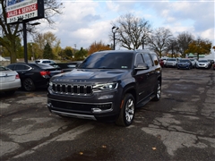 2022 Jeep Wagoneer 